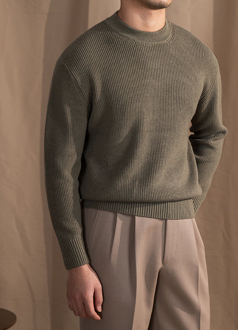 Small Wide Thick Needle Round Neck Sweater